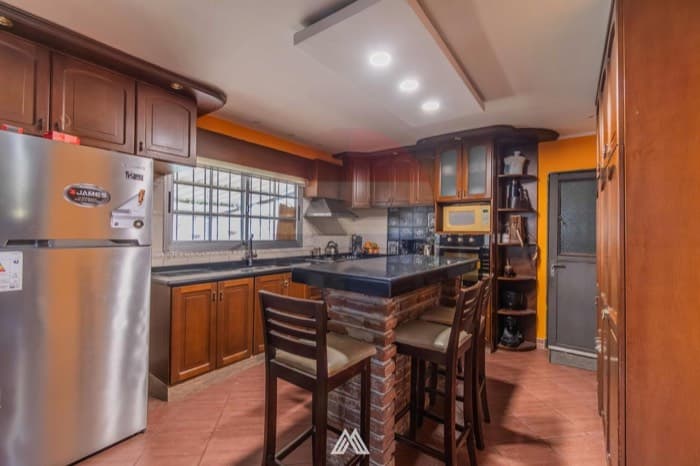 Casa en Colón — 4 dormitorios, Montevideo — en venta — foto 4